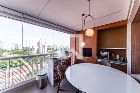 Varanda de apartamento à venda com 3 quartos, 116m² em Itaim Bibi, São Paulo