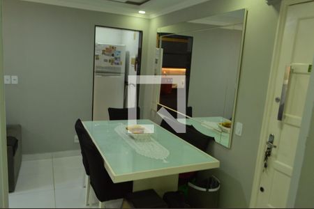 Apartamento à venda com 50m², 2 quartos e 2 vagasSala