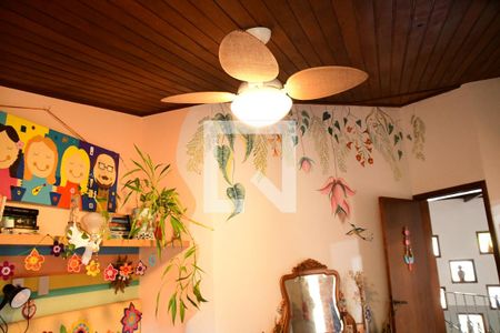 Casa de condomínio para alugar com 300m², 4 quartos e 3 vagasSuíte 1