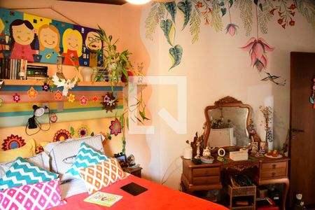 Casa de condomínio para alugar com 300m², 4 quartos e 3 vagasSuíte 1