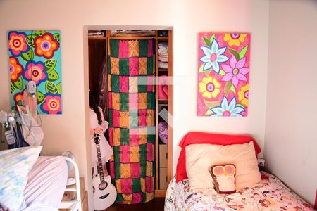 Casa de condomínio para alugar com 300m², 4 quartos e 3 vagasSuíte 3 