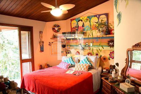 Casa de condomínio para alugar com 300m², 4 quartos e 3 vagasSuíte 1