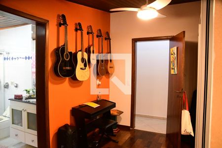 Casa de condomínio para alugar com 300m², 4 quartos e 3 vagasSuíte 2 