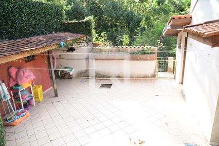 Casa de condomínio para alugar com 300m², 4 quartos e 3 vagasÁrea de Serviço