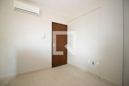 Sala de apartamento para alugar com 2 quartos, 48m² em Setor Habitacional Vicente Pires, Brasília