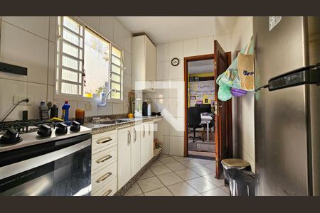 Cozinha de casa à venda com 3 quartos, 126m² em Jardim Suzana, São Paulo