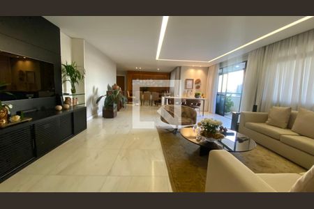 Sala de apartamento à venda com 4 quartos, 217m² em Belvedere, Belo Horizonte