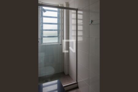 Banheiro de apartamento para alugar com 1 quarto, 50m² em Cristal, Porto Alegre
