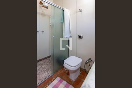 Casa para alugar com 300m², 4 quartos e sem vagaBanheiro da Suíte 4