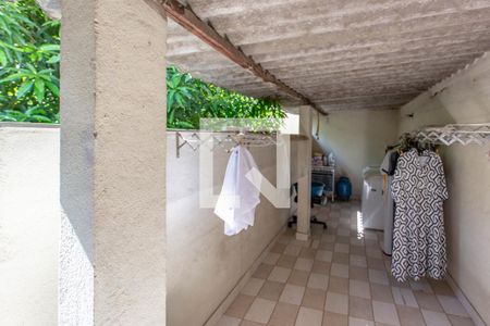 Casa para alugar com 300m², 4 quartos e sem vagaLavanderia