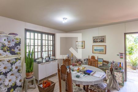 Casa para alugar com 300m², 4 quartos e sem vagaCopa