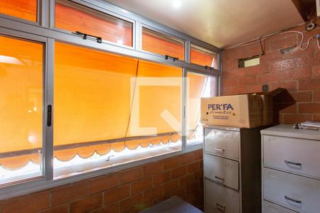 Casa para alugar com 300m², 4 quartos e sem vagaVaranda