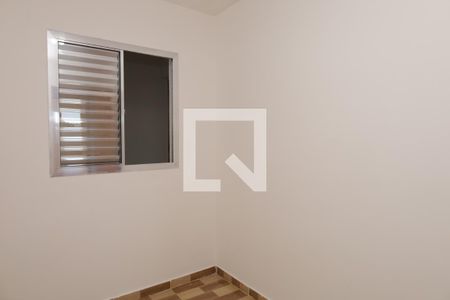 Quarto 2 de apartamento para alugar com 2 quartos, 42m² em Vila Santana, São Paulo