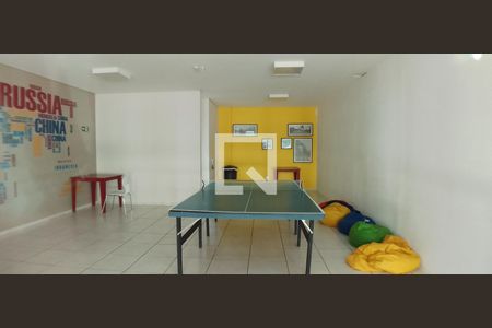 Apartamento para alugar com 44m², 2 quartos e 1 vaga Apartamento para alugar com 44m², 2 quartos e 1 vagaÁrea Comum - salão de jogos