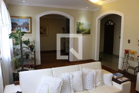 Sala de casa à venda com 4 quartos, 320m² em Jardim Riacho das Pedras, Contagem