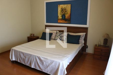 Casa à venda com 320m², 4 quartos e 4 vagasQuarto 1