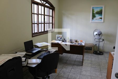 Casa à venda com 320m², 4 quartos e 4 vagasQuarto 5