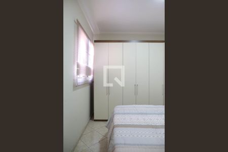 Apartamento à venda com 68m², 2 quartos e 2 vagasQuarto 2
