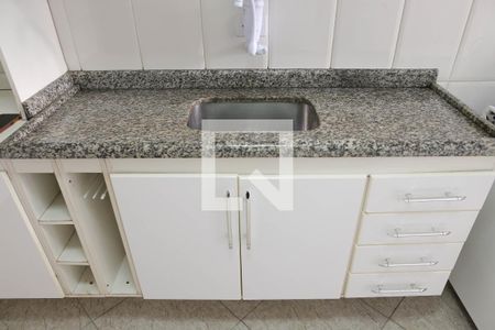 Apartamento à venda com 68m², 2 quartos e 2 vagasCozinha e Área de Serviço