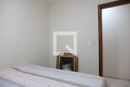 Apartamento à venda com 68m², 2 quartos e 2 vagasQuarto 2