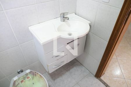 Apartamento à venda com 68m², 2 quartos e 2 vagasBanheiro da Suite