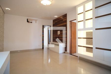 Casa para alugar com 420m², 4 quartos e 3 vagasSala