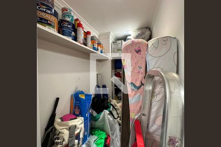 Apartamento para alugar com 171m², 3 quartos e 3 vagasDispensa da Área de Serviço