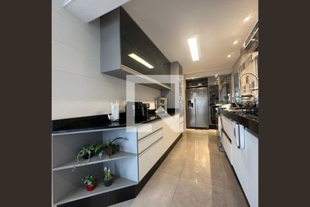 Apartamento para alugar com 171m², 3 quartos e 3 vagasCozinha