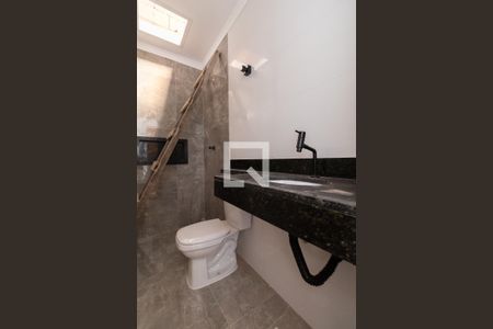 Casa à venda com 130m², 4 quartos e 2 vagasBanheiro Suíte