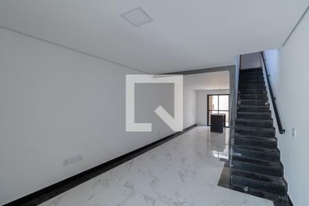 Sala e Cozinha Integrada de casa à venda com 4 quartos, 130m² em Vila São Geraldo, São Paulo