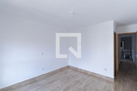 Casa à venda com 130m², 4 quartos e 2 vagasSuíte