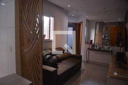Sala de apartamento para alugar com 2 quartos, 47m² em Vila Linda, Santo André