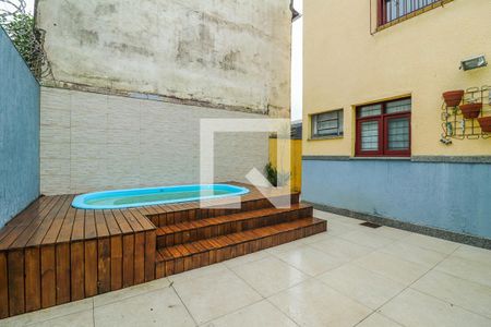Casa para alugar com 300m², 4 quartos e 3 vagasÁrea comum - Piscina