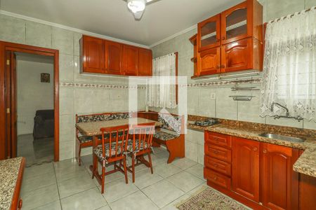 Casa para alugar com 300m², 4 quartos e 3 vagasCozinha