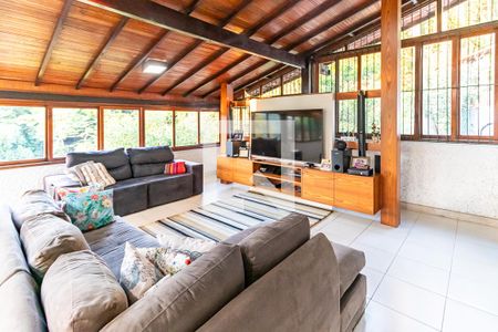 Casa à venda com 5000m², 4 quartos e 5 vagas Casa à venda com 5000m², 4 quartos e 5 vagas Andar Superior Sala 3