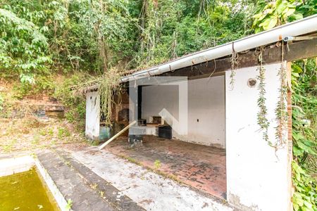 Casa à venda com 5000m², 4 quartos e 5 vagas Casa à venda com 5000m², 4 quartos e 5 vagasÁrea comum