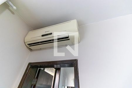 Casa à venda com 5000m², 4 quartos e 5 vagas Casa à venda com 5000m², 4 quartos e 5 vagasQuarto 1