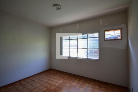 Quarto 1 de casa para alugar com 2 quartos, 55m² em Centro, Nilópolis