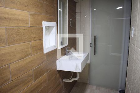 Casa para alugar com 60m², 4 quartos e 1 vagaBanheiro