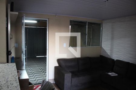 Sala  de casa para alugar com 4 quartos, 60m² em Tropical, Contagem