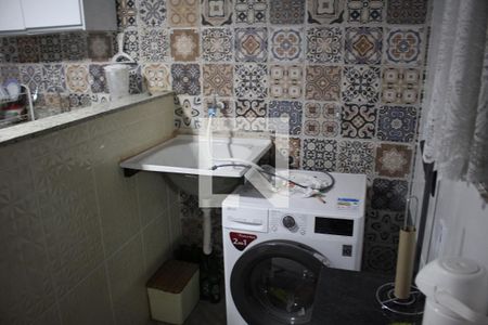 Casa para alugar com 60m², 4 quartos e 1 vagaÁrea de Serviço