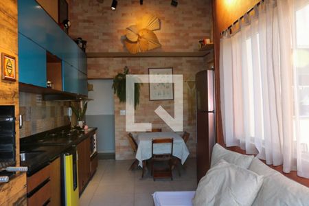 Apartamento à venda com 120m², 2 quartos e 2 vagasCozinha e Área Gourmet