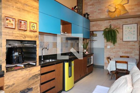 Apartamento à venda com 120m², 2 quartos e 2 vagasCozinha e Área Gourmet