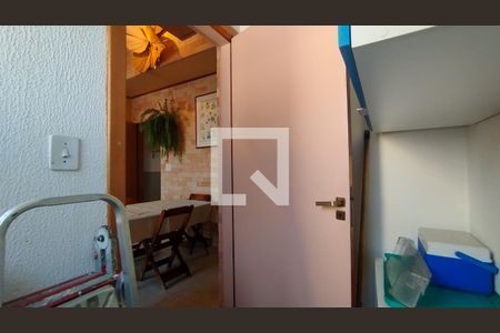 Apartamento à venda com 120m², 2 quartos e 2 vagasÁrea de Serviço