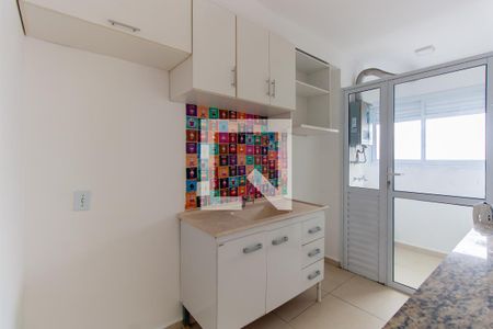 Cozinha de apartamento para alugar com 1 quarto, 37m² em Quinta da Paineira, São Paulo