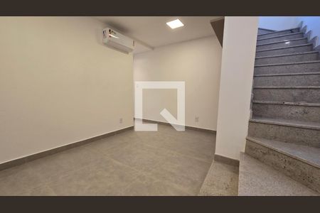 Sala 2 de apartamento para alugar com 3 quartos, 150m² em Marapé, Santos