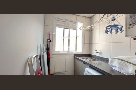 Apartamento à venda com 61m², 2 quartos e 2 vagas Apartamento à venda com 61m², 2 quartos e 2 vagasÁrea de Serviço
