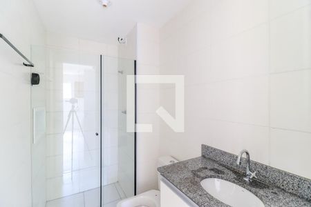 Apartamento à venda com 35m², 2 quartos e sem vaga Apartamento à venda com 35m², 2 quartos e sem vagaBanheiro