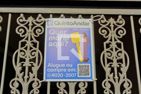 Casa à venda com 310m², 4 quartos e 2 vagasFachada