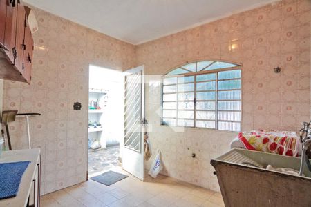 Casa à venda com 310m², 4 quartos e 2 vagasÁrea de Serviço